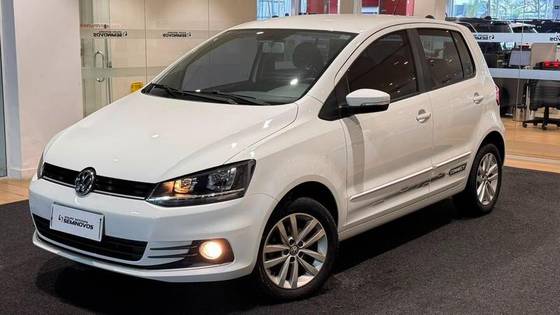VOLKSWAGEN FOX 1.6 MSI TOTAL FLEX CONNECT 4P MANUAL VOLKSWAGEN FOX 1.6 MSI TOTAL FLEX CONNECT 4P MANUAL